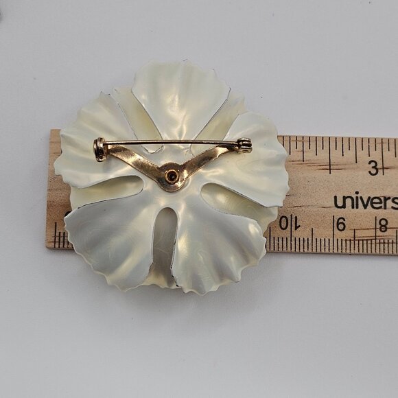 Vintage White Daisy 2pc Floral Flower Head Lapel Pin Brooch Set - Picture 11 of 13